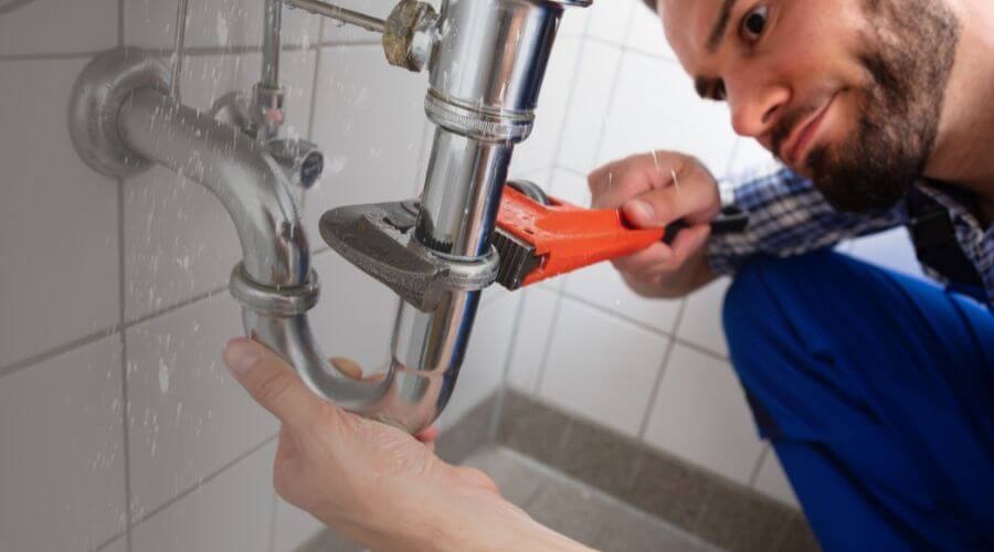 Professional same day plumber services in Golconda, IL